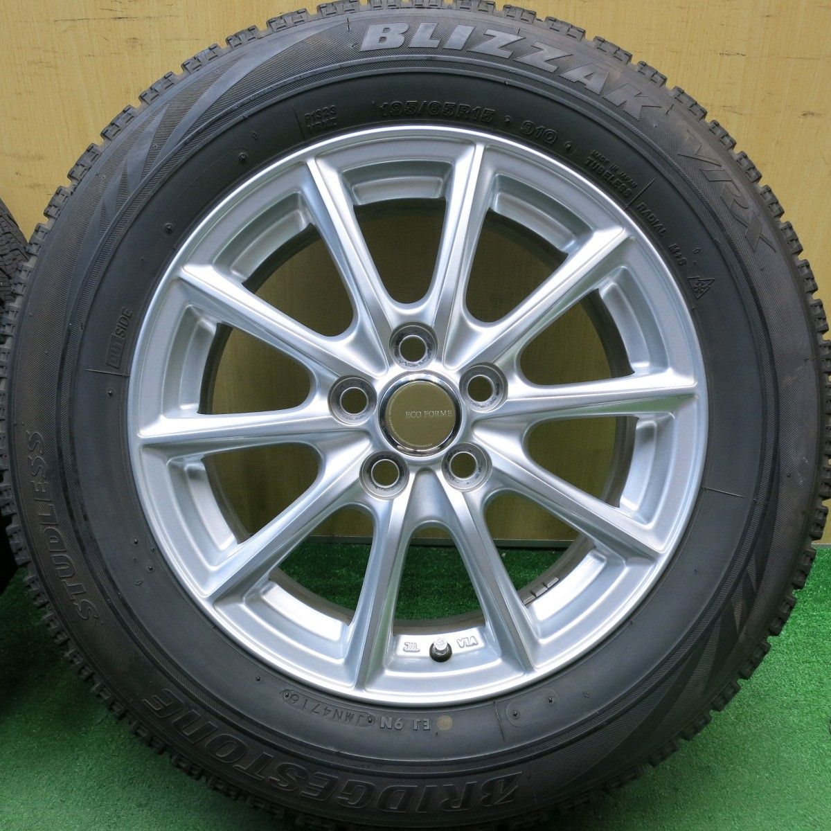 195/65R15 BSJ 15×6J +52 114.3-5H ノーマルタイヤ 195/65R15 BSJ 15