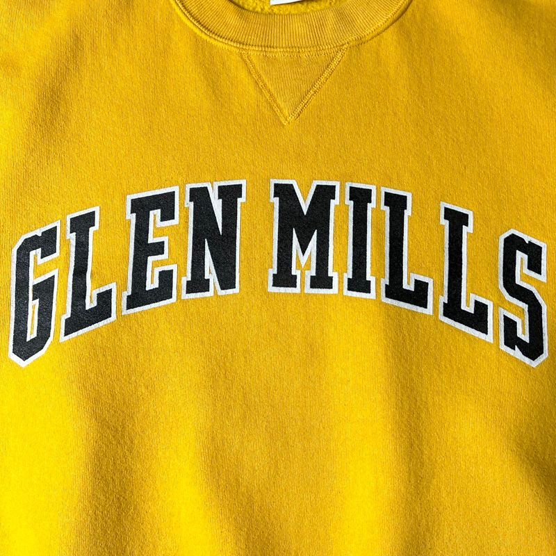 【USA製】90s Russell カレッジ スウェット 黄色 ビンテージ USA製】90s Russell カレッジ スウェット 黄色 ビンテージ 90s USA製