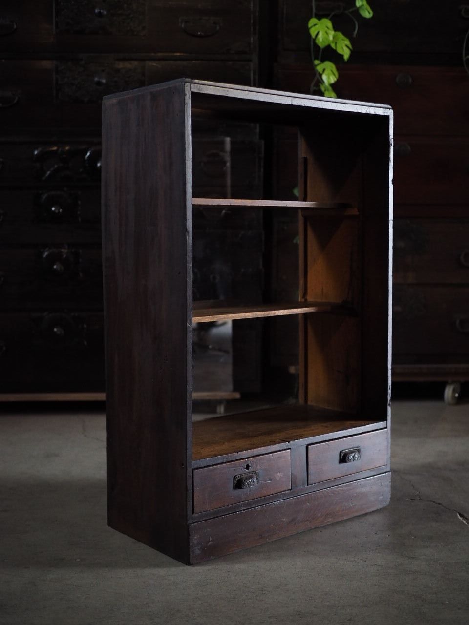 アンティーク飾り棚 背面ガラスリメイク 昭和初期 古録展 送料無料 品番S10814