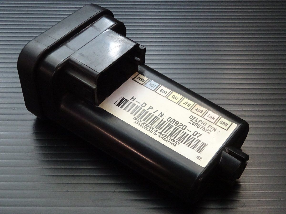 YU1RR@在庫整理様専用 ① 新品VRX2 185/65R15 2本