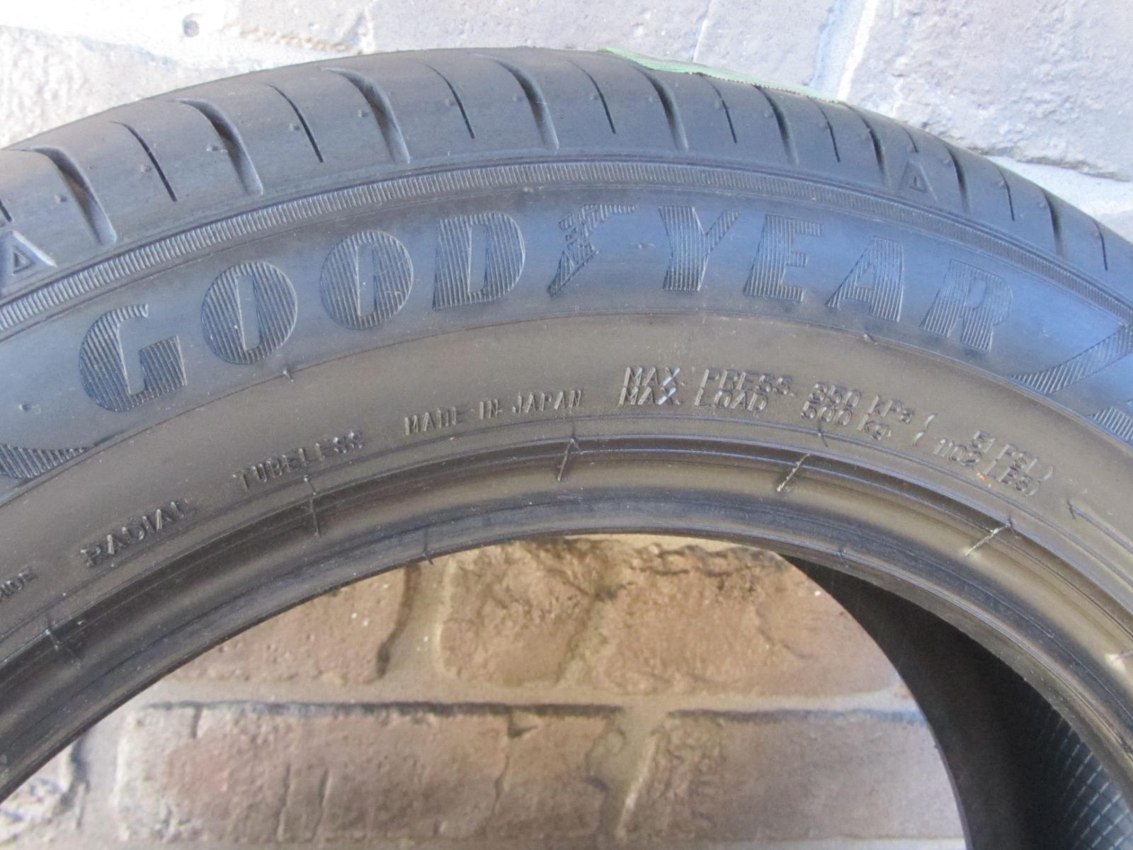 バリ山 Claire 15×4.5j+45 PCD100 ヨコハマ バリ山ラジアル 165/55R15