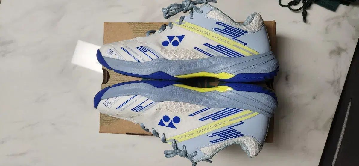 ヨネックス YONEX