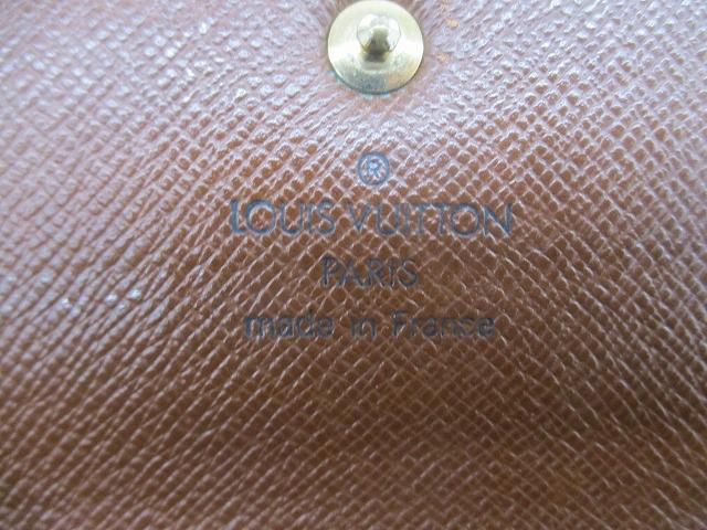 VUITTON