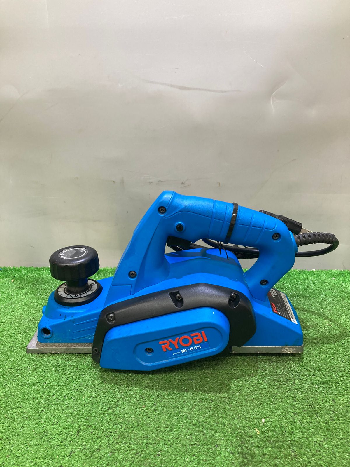 【中古品】【0921】RYOBI(リョービ) カンナ(ブレーキ付) 刃幅82 631600A ML-83S　ITYX5WQ366MC