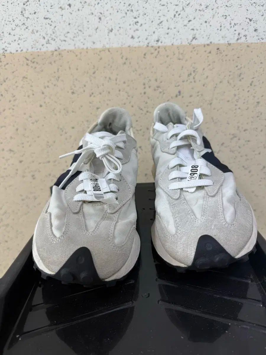 New Balance(ニューバランス) 327 シーソルト 黒 275 サイズ 出品