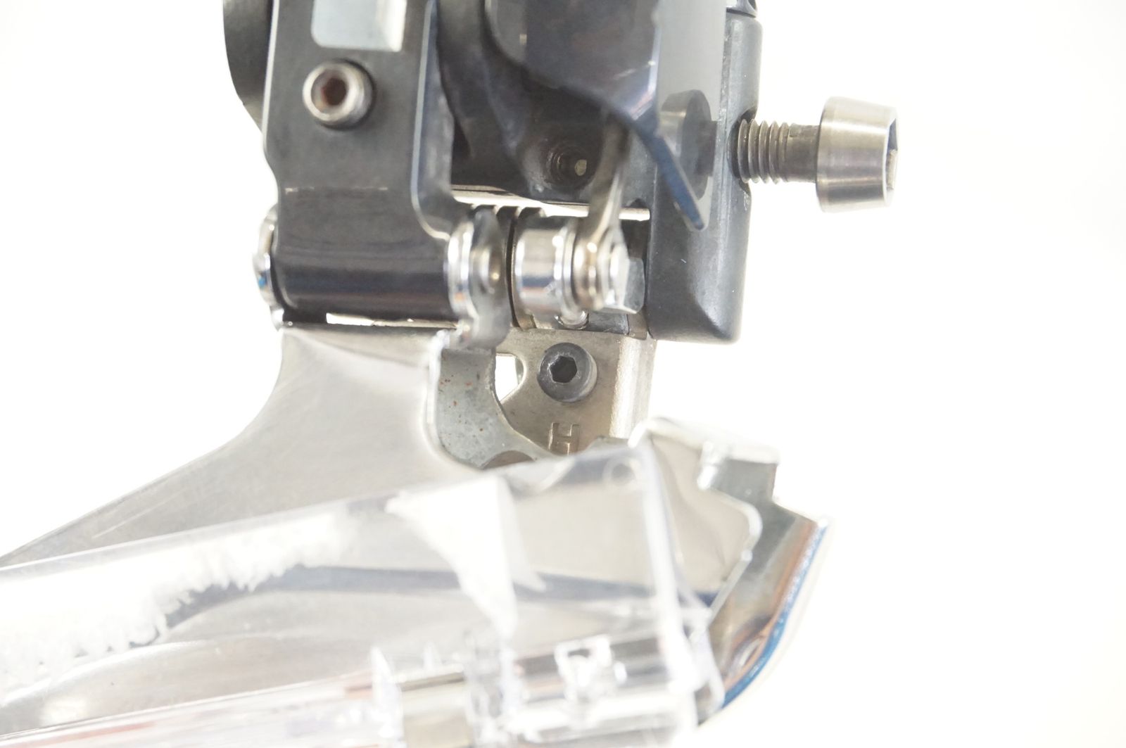 Shimano Ultegra FD-6870 Di2 フロントディレイラー