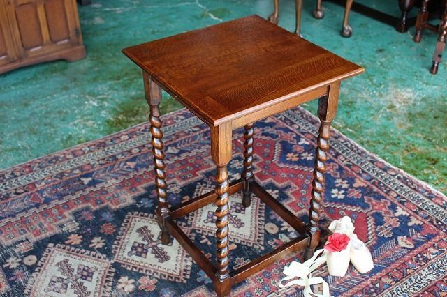 イギリスアンティーク家具 オケージョナルテーブル テーブル