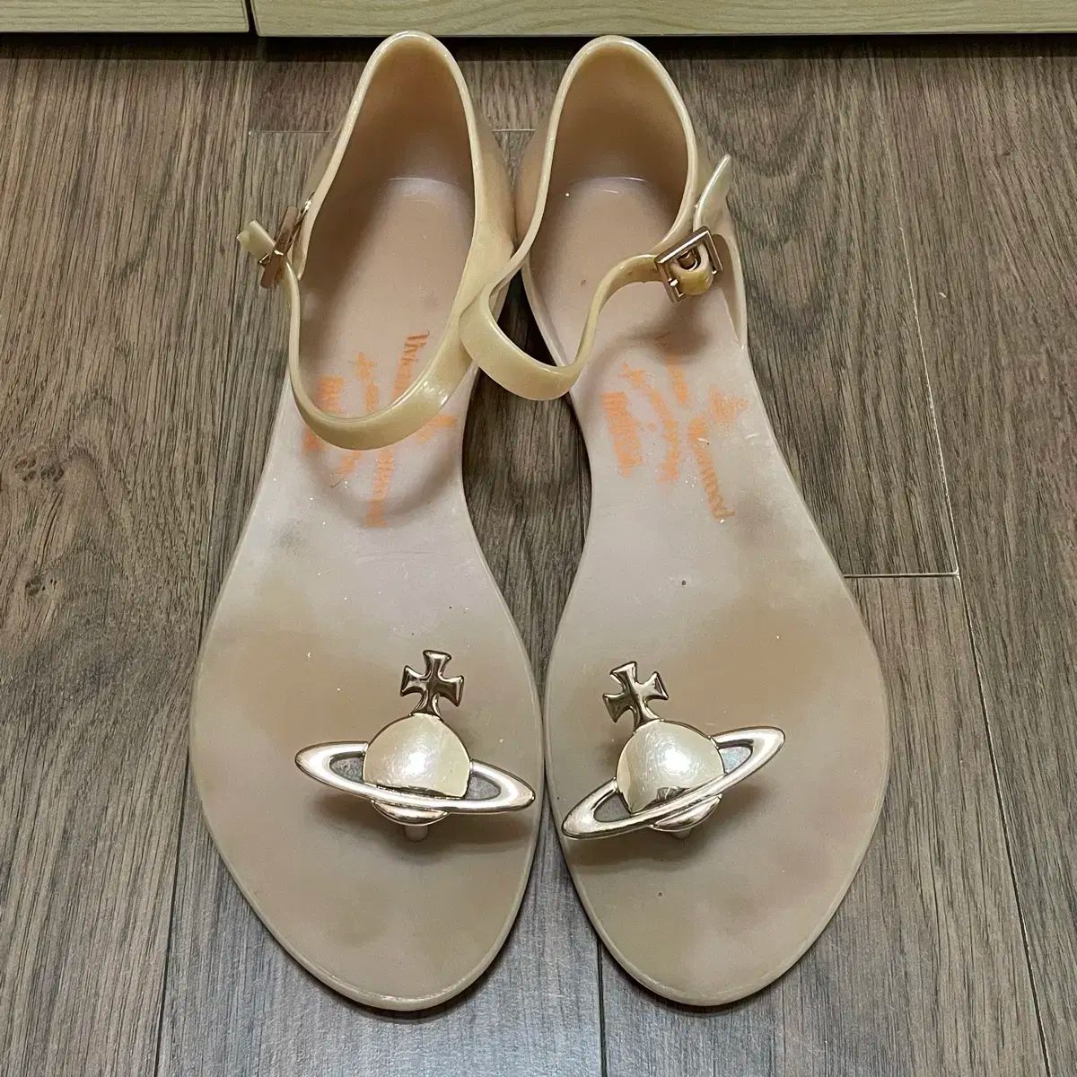 Vivienne Westwood(ヴィヴィアンウエストウッド) Melissa