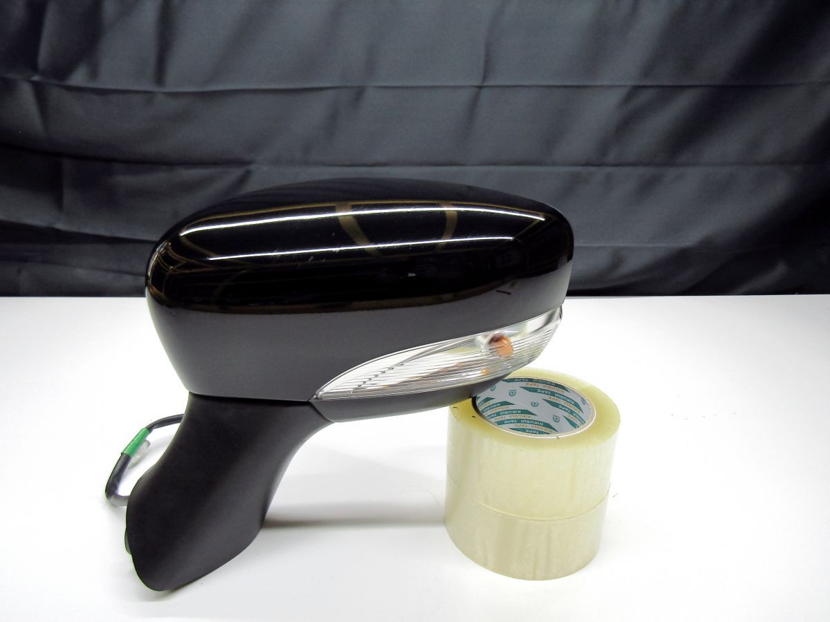 ルノー RM5M ルーテシア 純正 左 ドアミラー 8P 右ハンドル車 赤 NNP MR580304