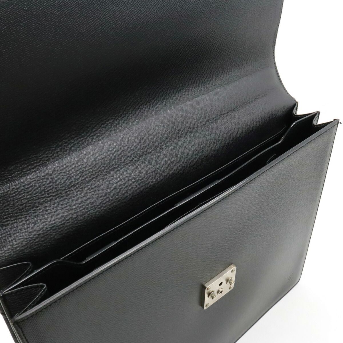 ルイ ヴィトン タイガ セルヴィエット モスコバ ブリーフケース 書類