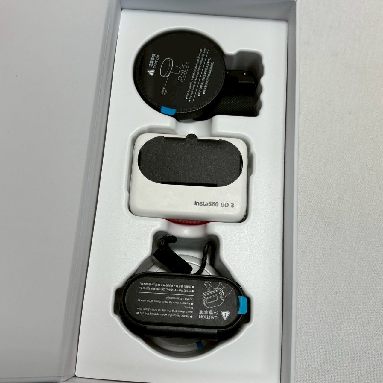 Insta360|GO|3|ホワイト|本体| スクリーンプロテクター付|No.628