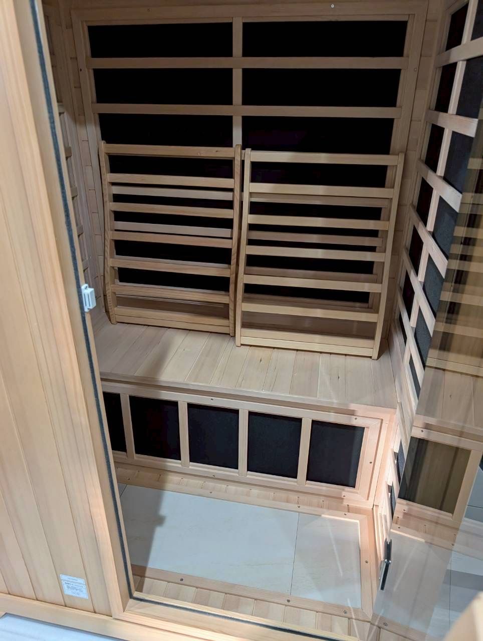 遠赤外線サウナ リラクゼーションサウナ