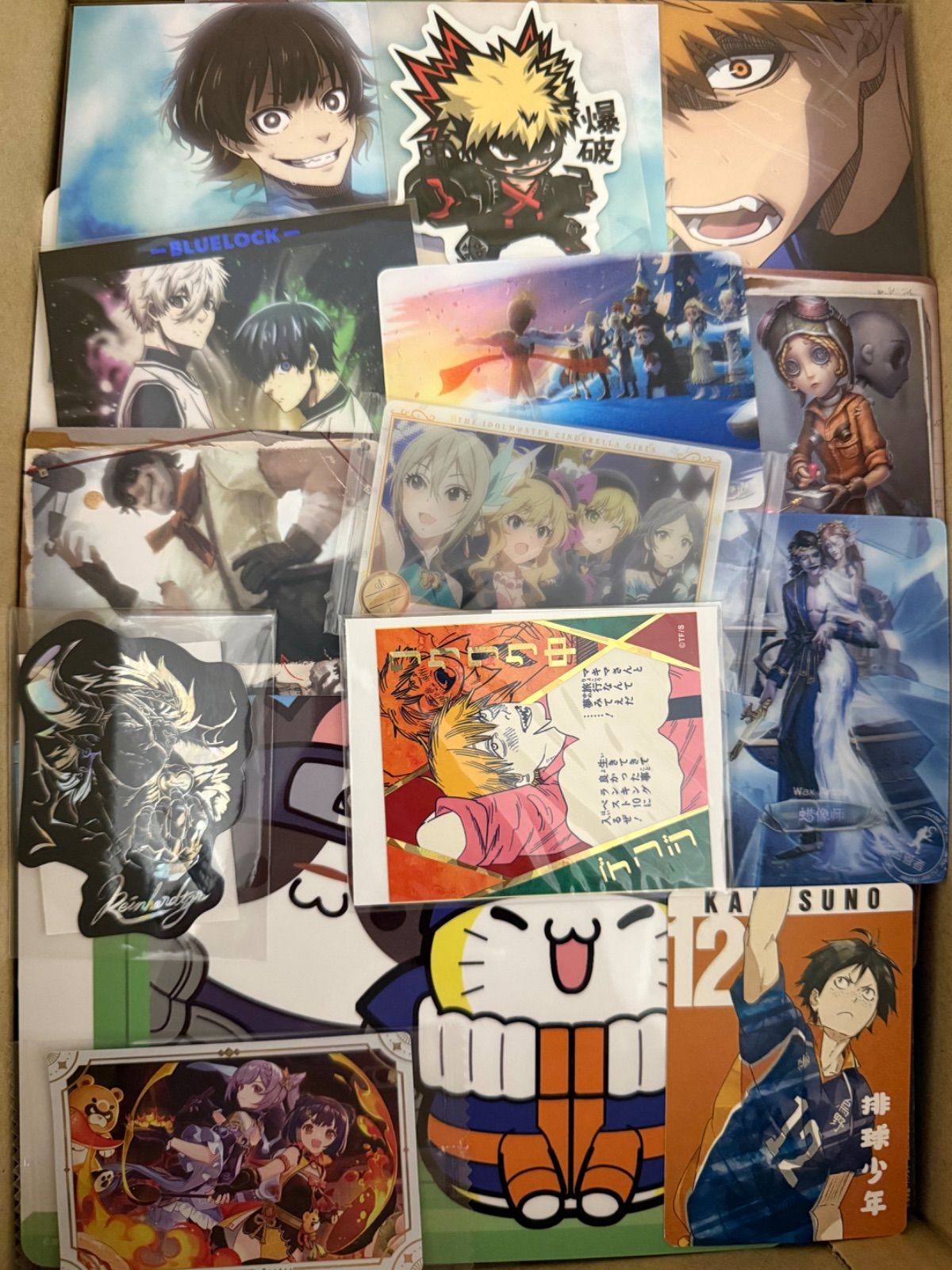 紙類　アニメ　ゲーム　まとめ売り　大量　コースター　ポストカード　カード 紙類 アニメ ゲーム まとめ売り 大量 コースター ポストカード