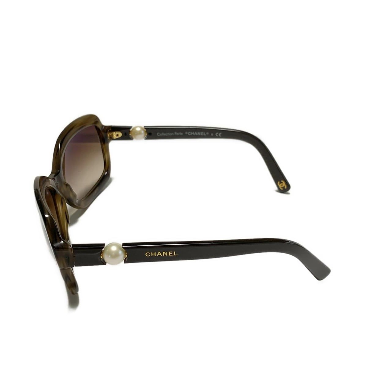 CHANEL シャネル