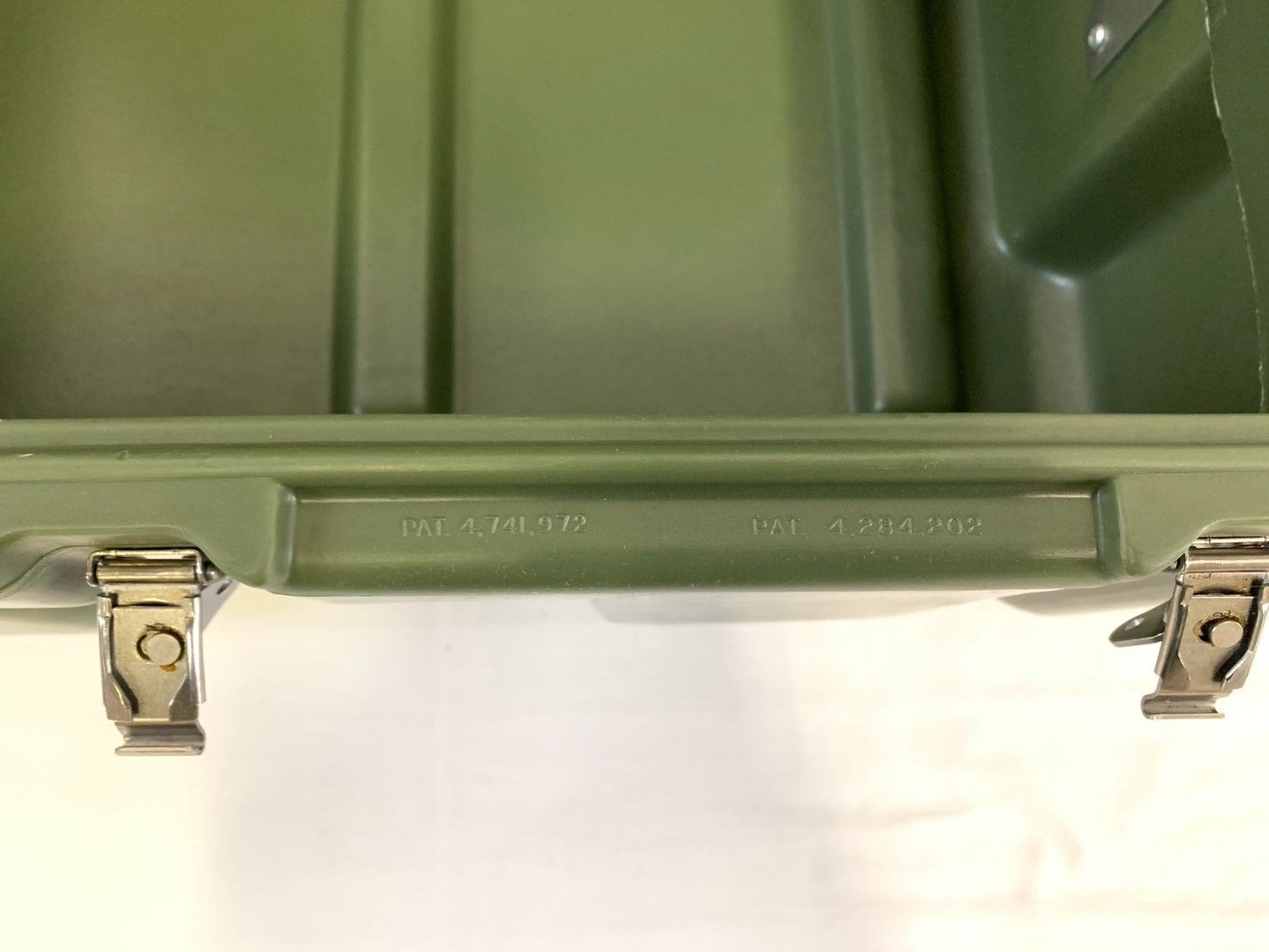 アメリカ製】PELICAN HARDIGG ハードケース AL2216-0805 ペリカンハー