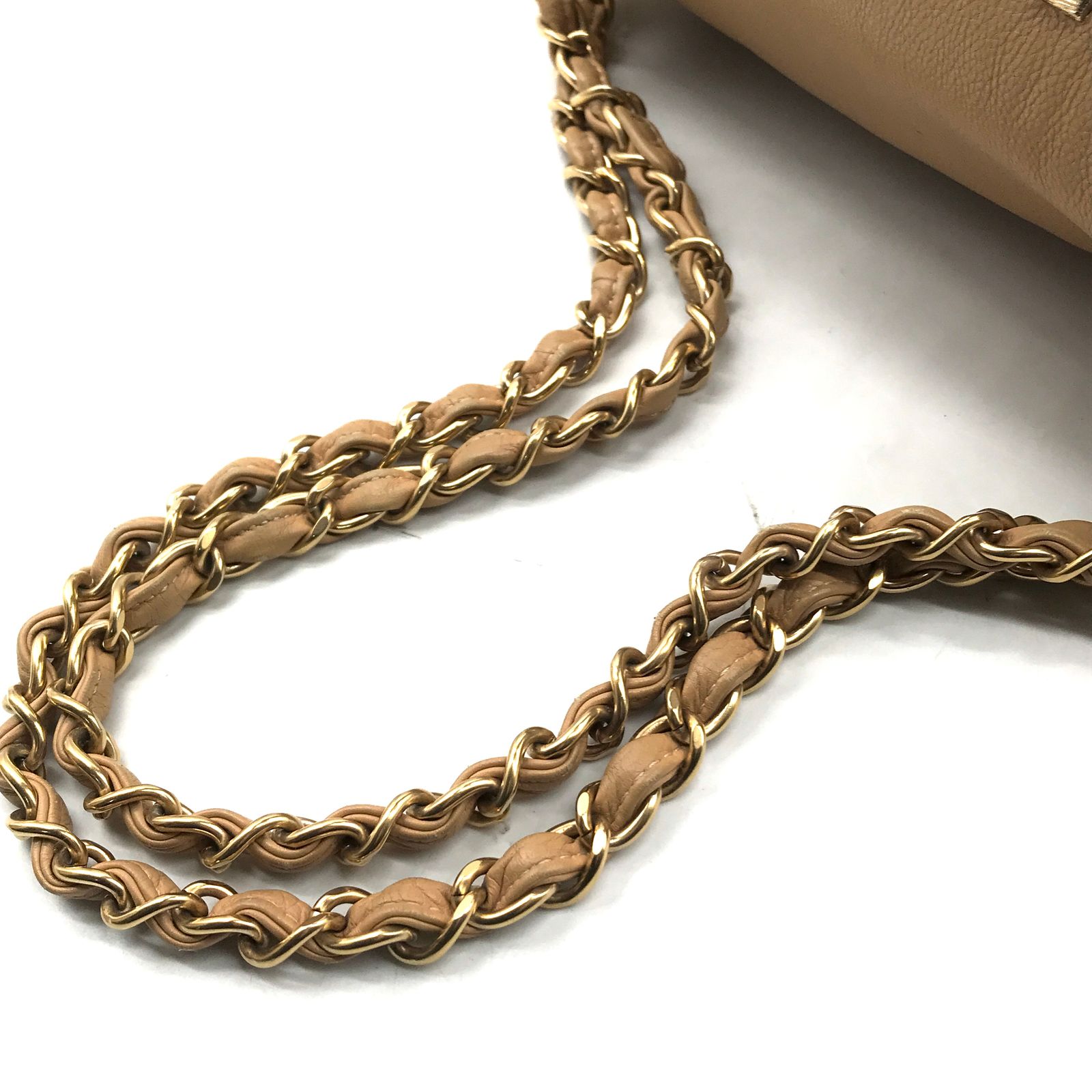 CHANEL シャネル ココマーク メタル ロゴ ラムスキン シングル  