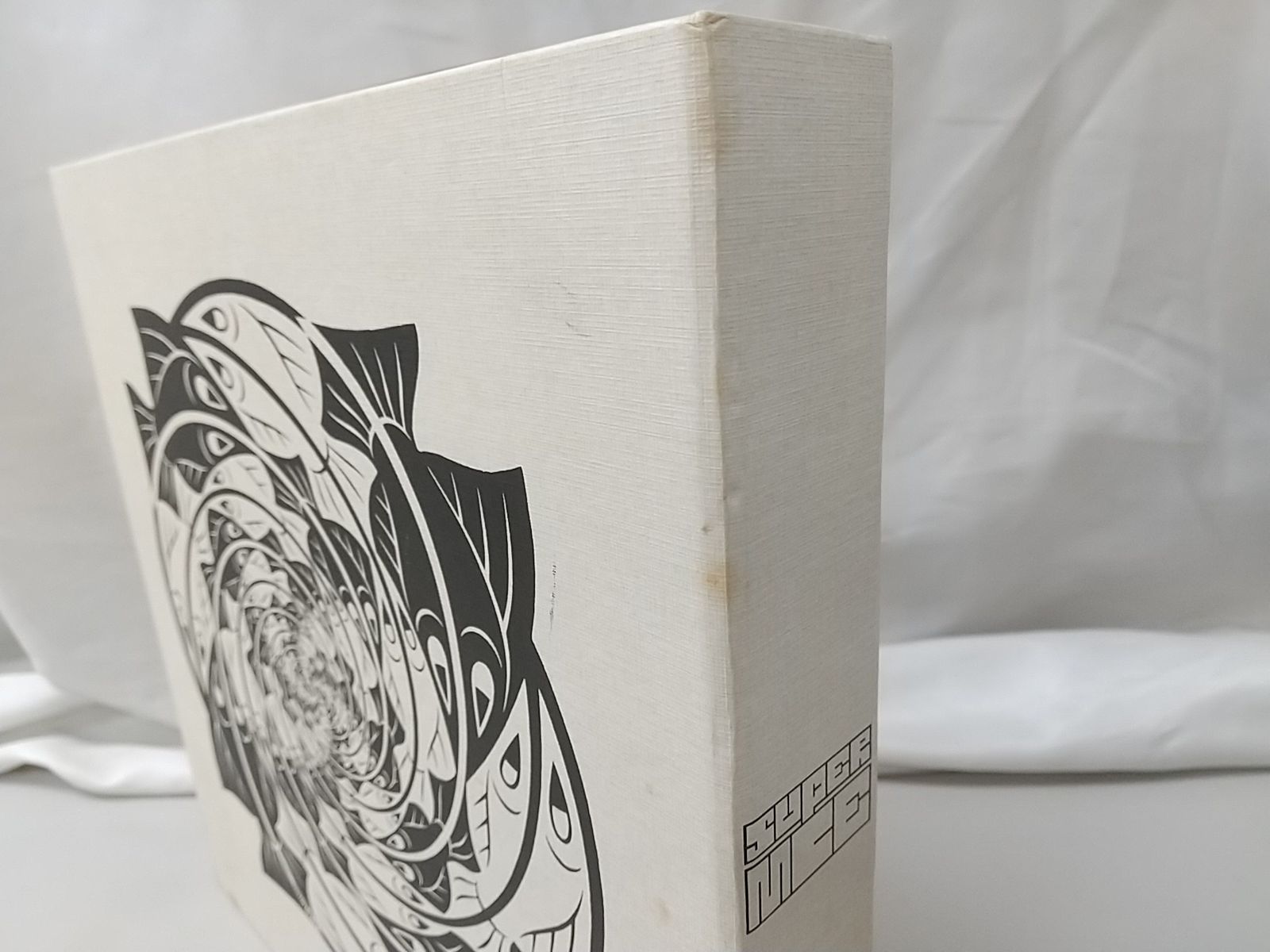 エッシャー 限定BOX【新品未開封】Escher 簡単に手に入らない希少 スーパーエッシャー展 限定スーパーBOX Maurits Escher - メルカリ