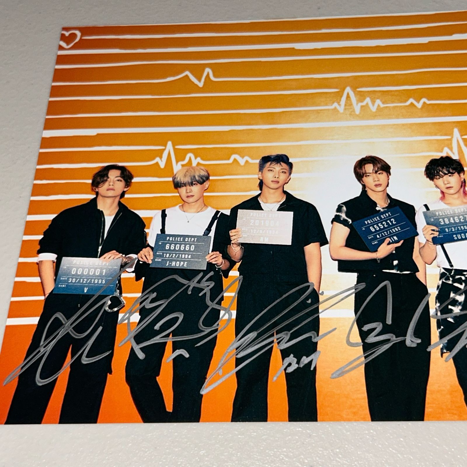 BTS 直筆サイン「Butter」スチール写真 BTS 直筆サイン「Butter」スチール写真 - メルカリ