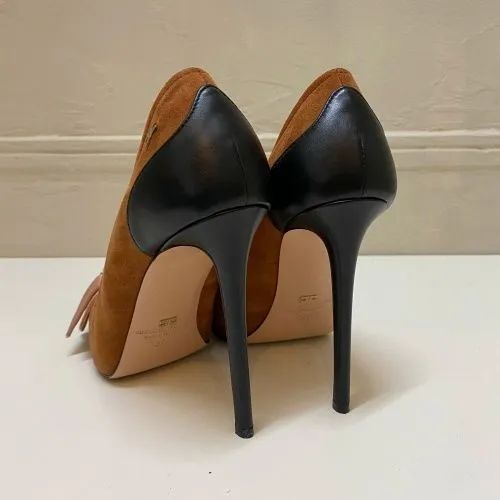 エリザベッタフランキヒール ELISABETTA FRANCHI(エリザベッタ フランキ) パンプス