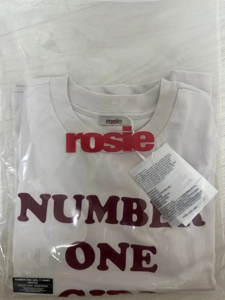 BLACKPINK(ブラックピンク・ブルピン) ロゼ(ROSE) ポップアップ