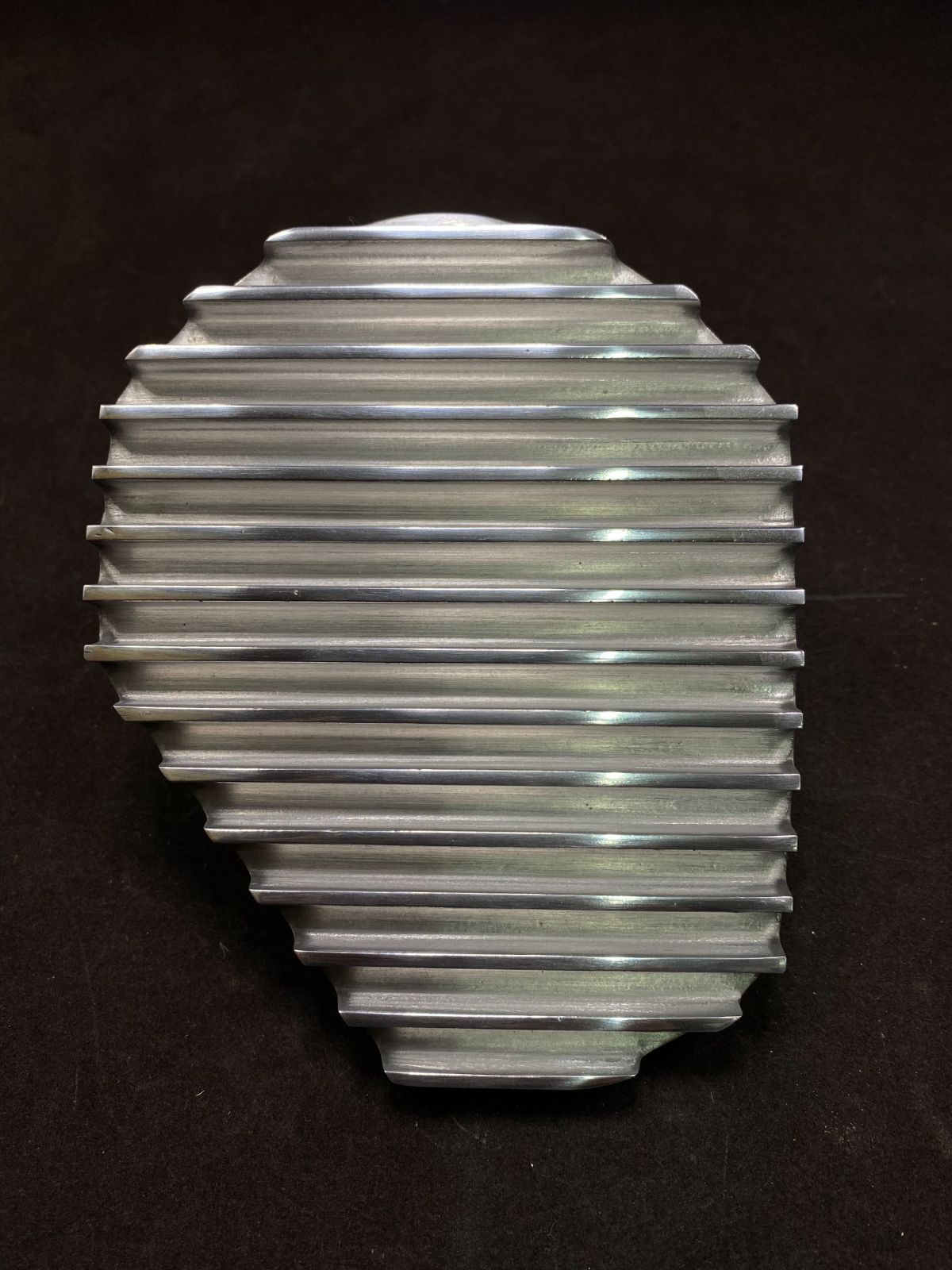 カワサキ ゼファー400/χ用クラッチカバー貼り付けフィン L.S.P社製 ゼファー400/χ用クラッチカバー貼り付けフィン