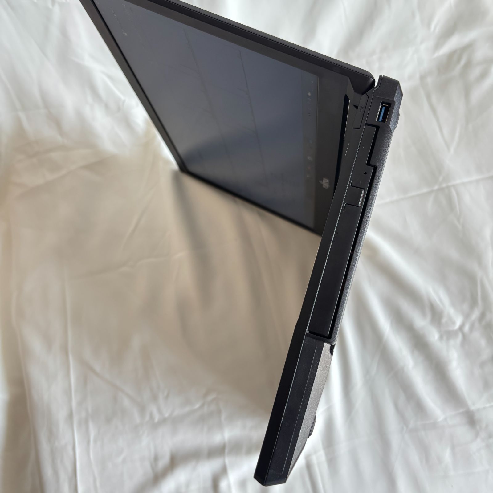 F05C【美品】15.6型/Core-i5第8世代/16G/SSD512GB - メルカリ