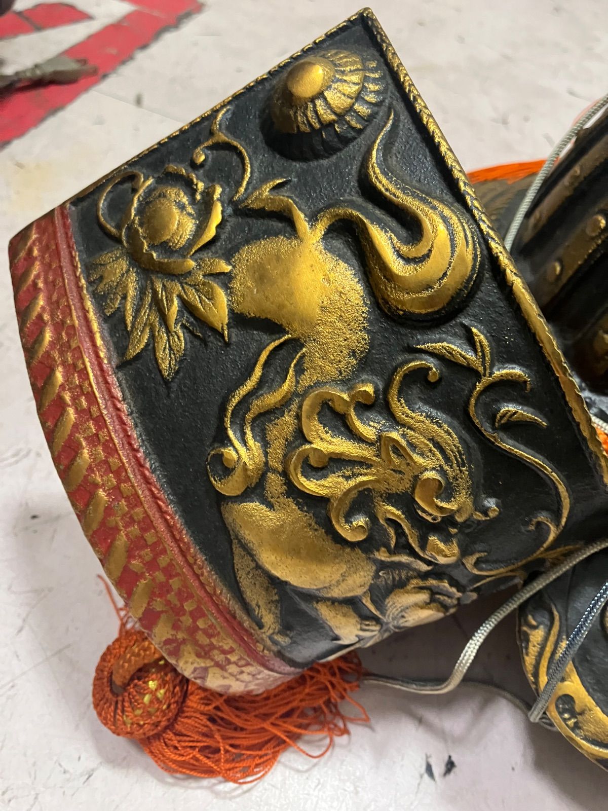 【こどもの日】特大 出世兜  端午の節句  座布団付き 骨董 美品】 特大 出世兜 端午の節句 座布団付き 骨董 子供の日