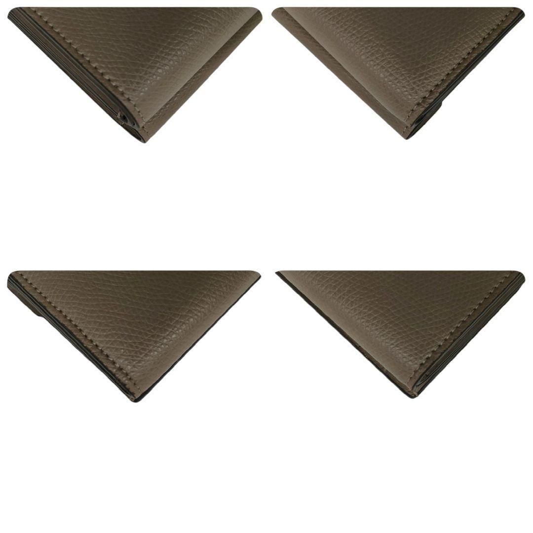 フェンディ　現行品　三つ折り財布　FFダイヤモンドウォレット　グレージュ フェンディ 現行品 三つ折り財布 FFダイヤモンドウォレット グレージュ