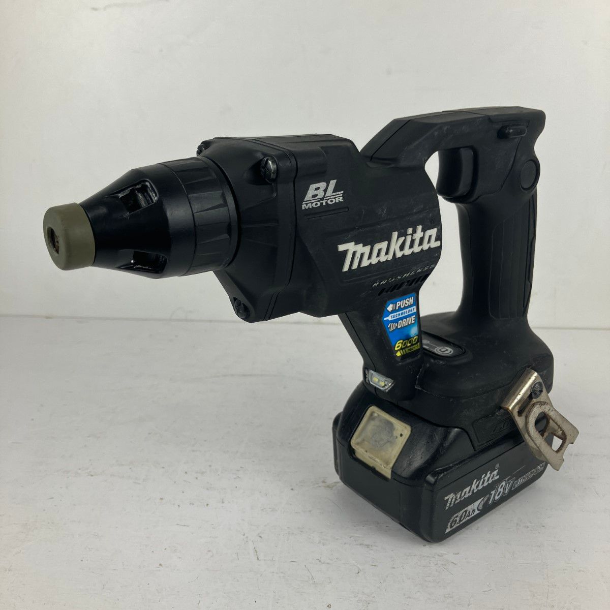 ЗЗMAKITA マキタ 18v スクリュードライバー バッテリーx1付 FS600D ブラック