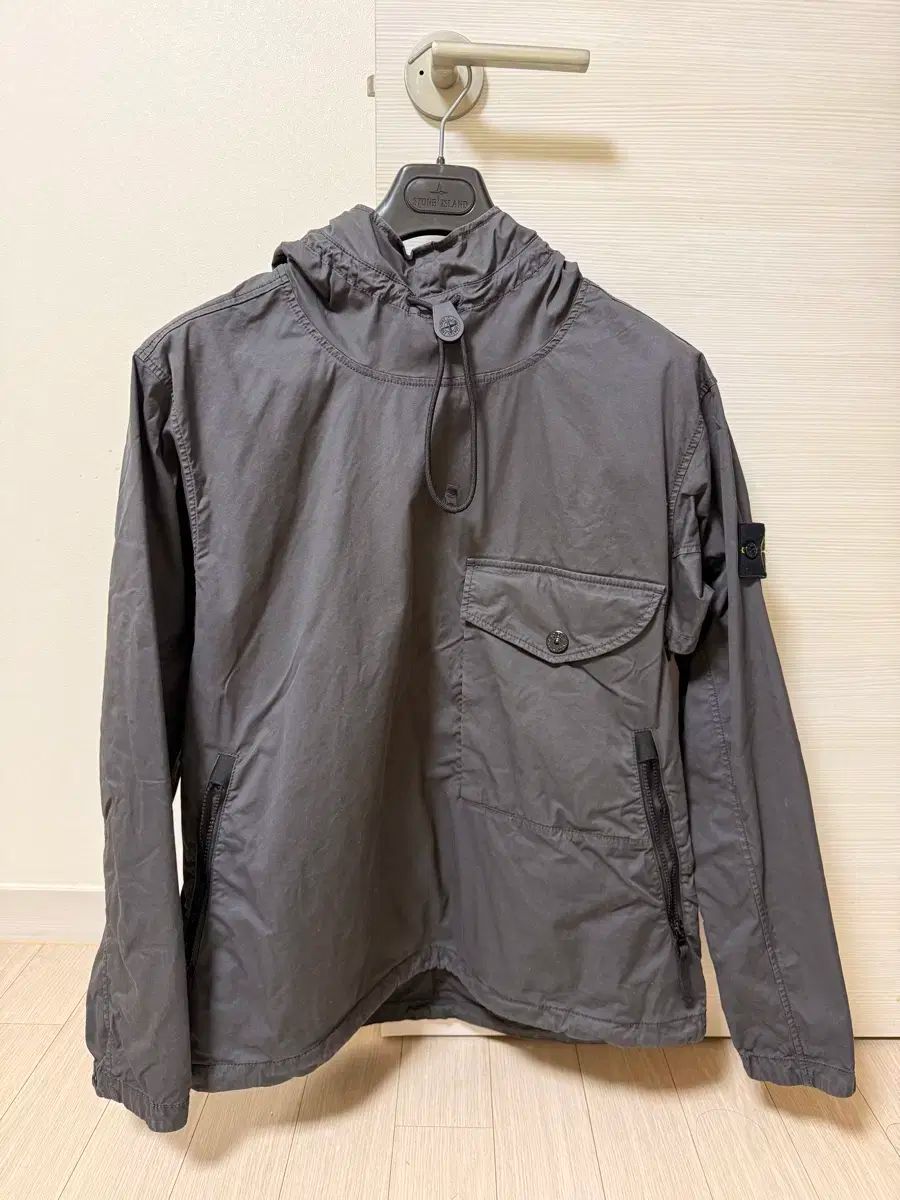 STONE ISLAND ストーンアイランド 2025FW アノラック 95 M