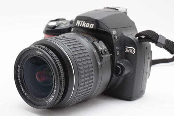 極美品｜Nikon D40 ｜レンズセット｜ショット数15,058 枚｜H099 極美品｜Nikon D40 ｜レンズセット｜ショット数15,058 枚｜H099