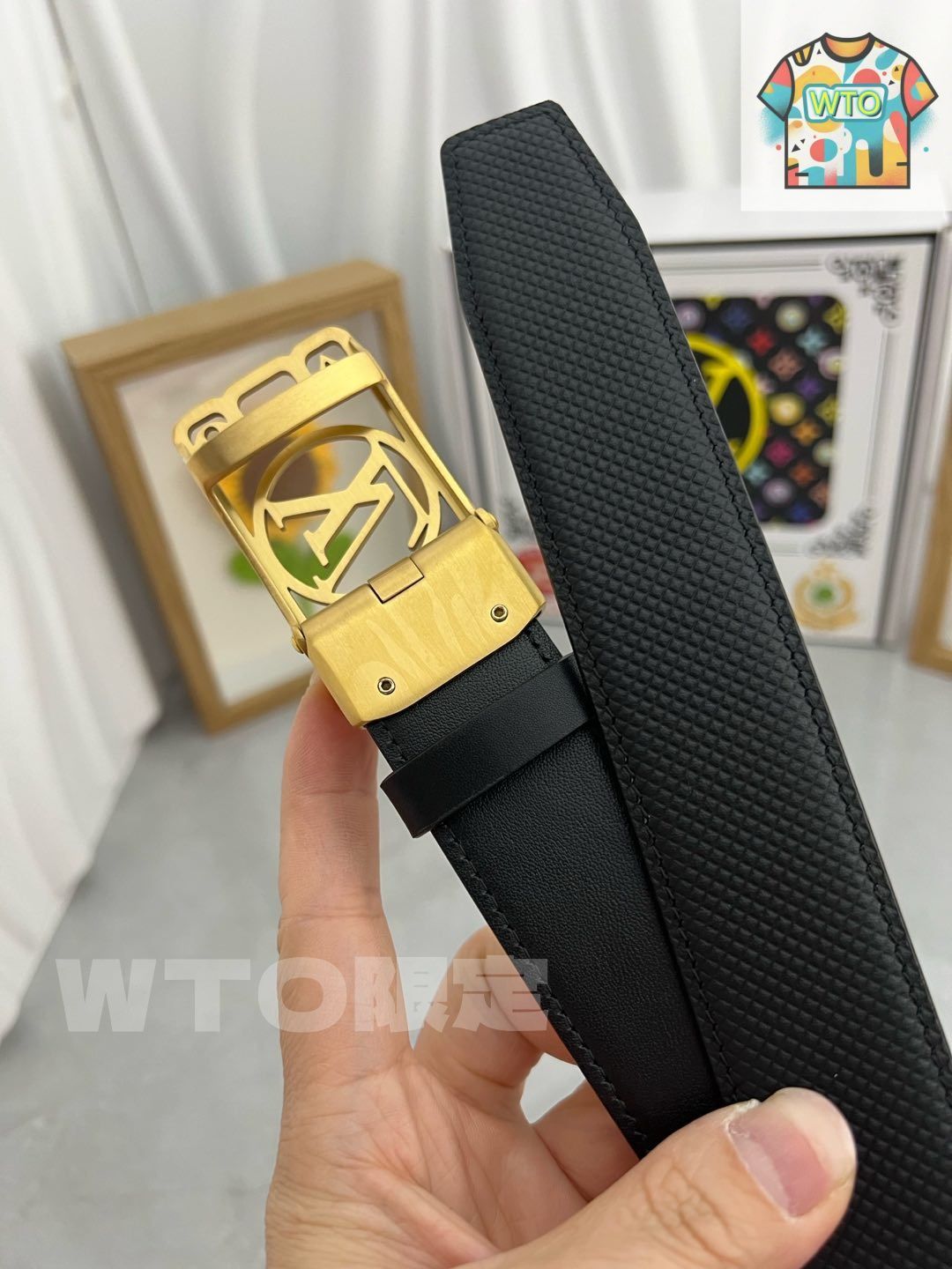 ⭐︎LOUIS VUITTON⭐︎ ベルト　ほぼ未使用 今日WTO】Louis Vuitton ルイヴィトン レザーベルト-1-TB94