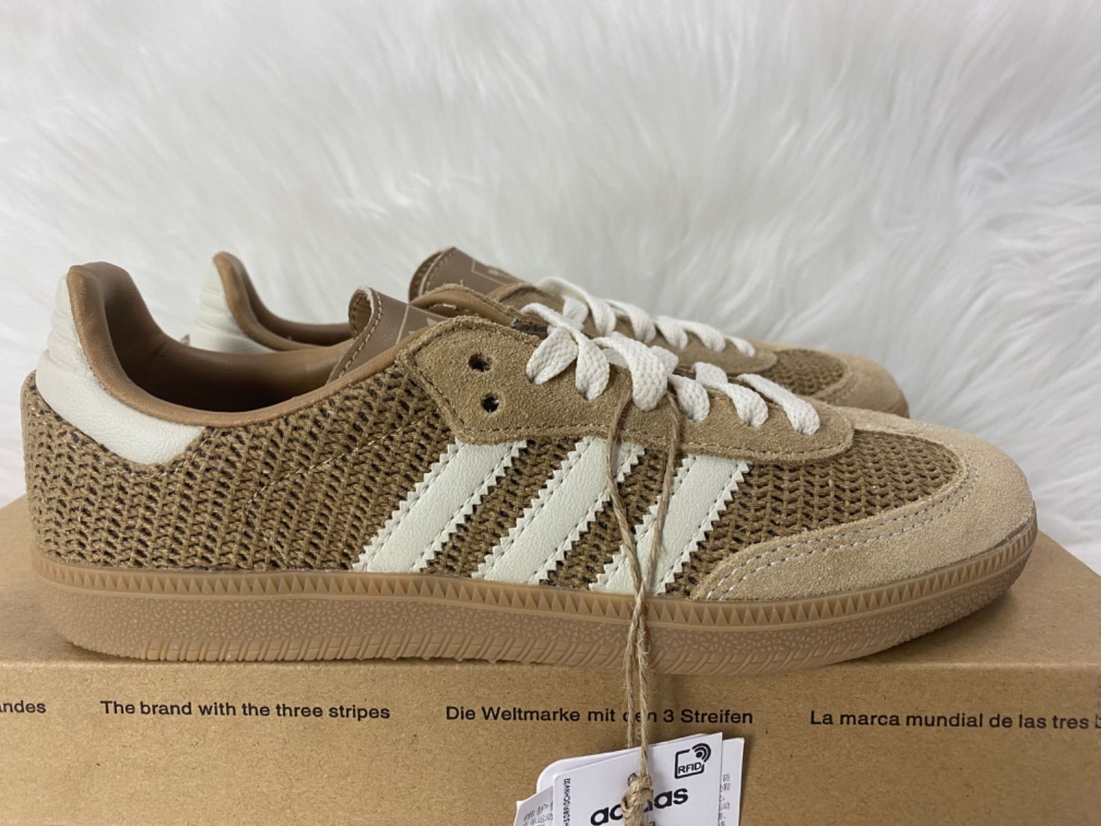 新しいカラーリング SAMBA OG アディダス サンバ Adidas Originals Samba IG1379