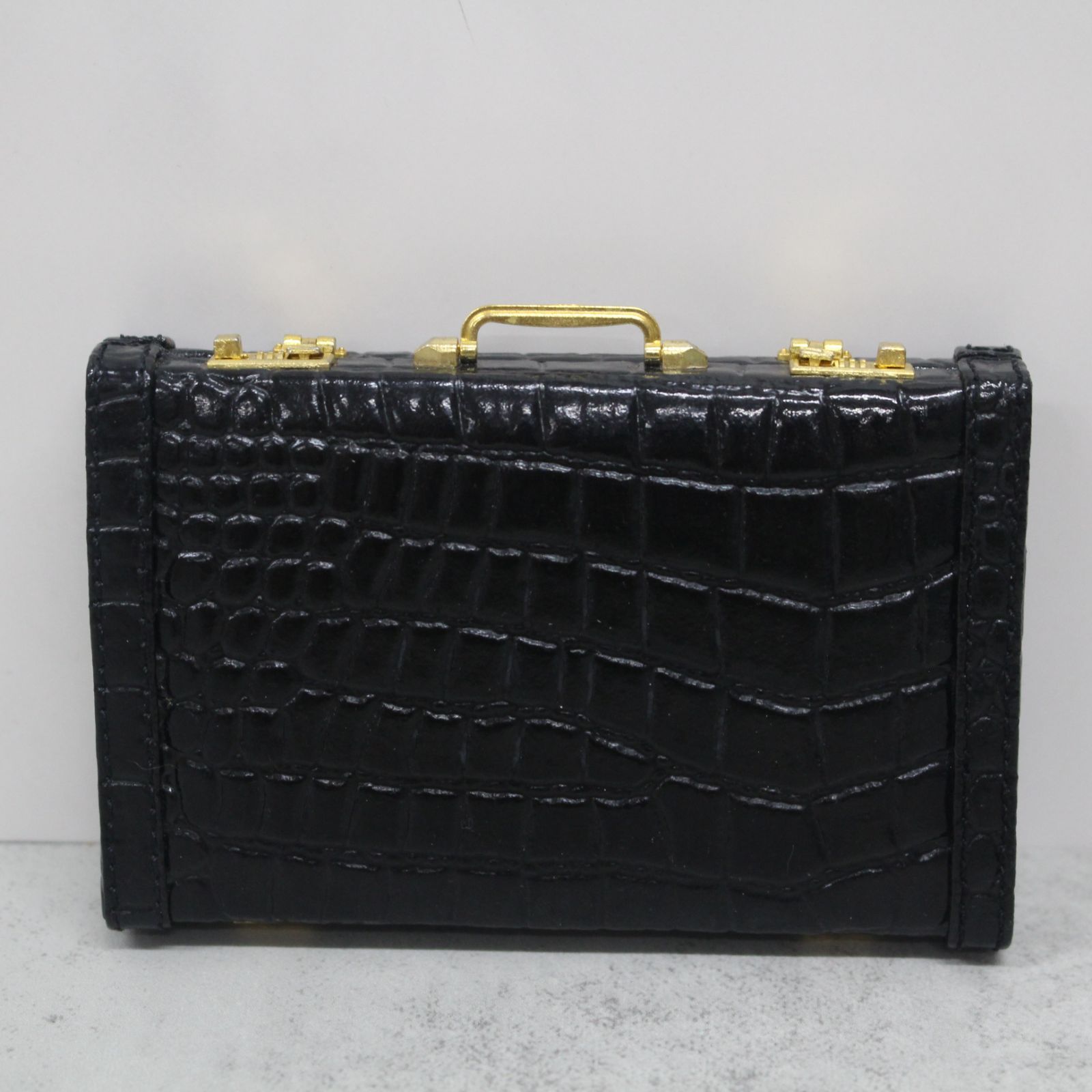 S468)BALLY アタッシュケース型 名刺入れ カードケース エナメルレザー