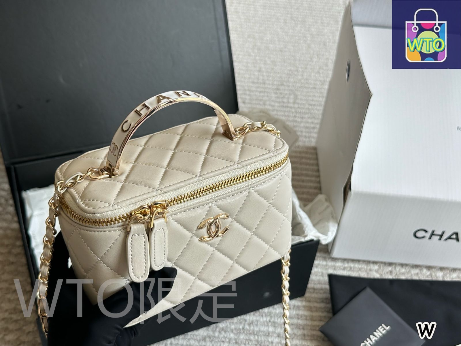 未使用　CHANEL ミュージックボックス限定 限定ショッパー付き】シャネル 限定 チャンス ミュージック