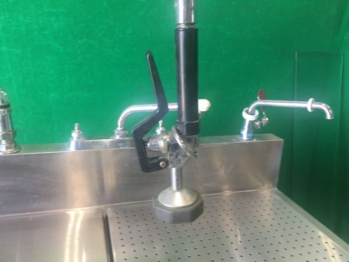 (飲食店・ラーメン店・必需品) saniguard製　混合栓付き シャワー■C-85 飲食店・ラーメン店・必需品) saniguard製 混合栓付き シャワー□C-85