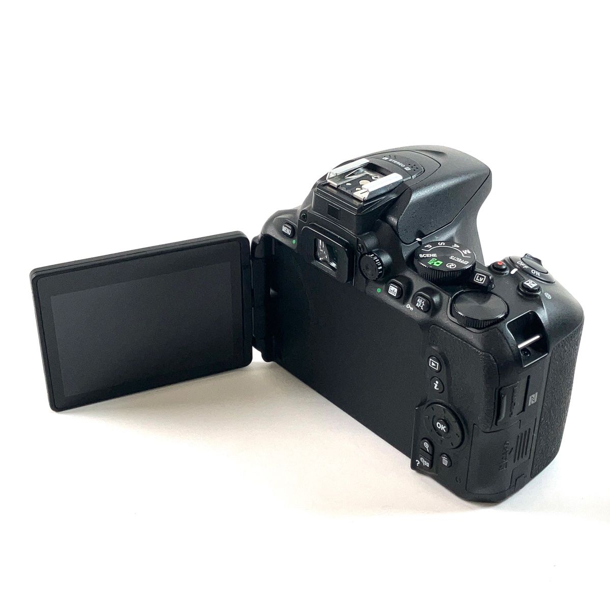 ニコン Nikon D5600 18-140 VR レンズキット デジタル 一眼レフカメラ 