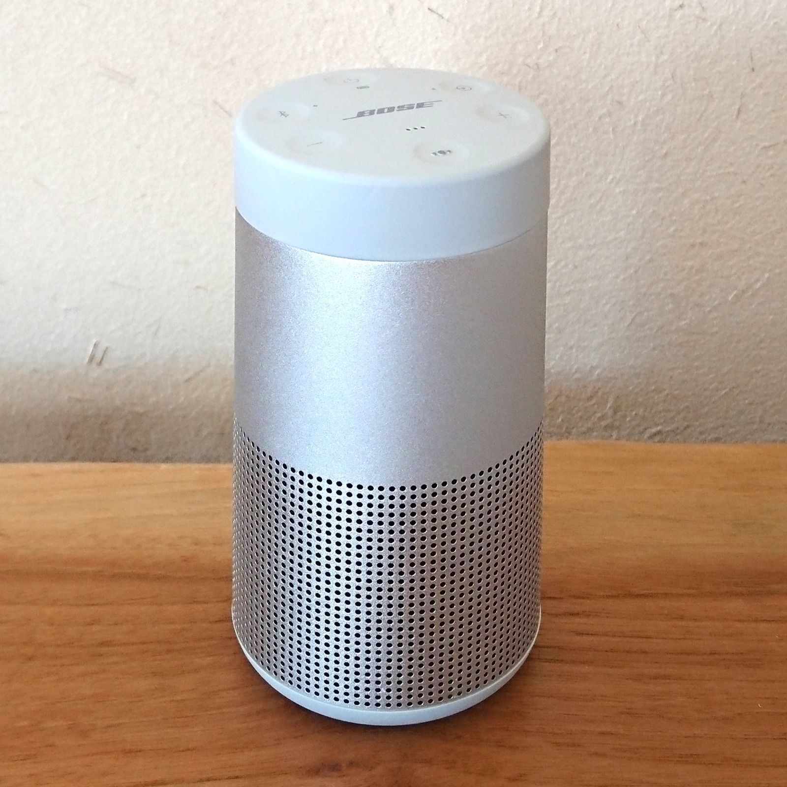 !! Bose SoundLink Revolve Bluetooth speaker ラックスシルバー