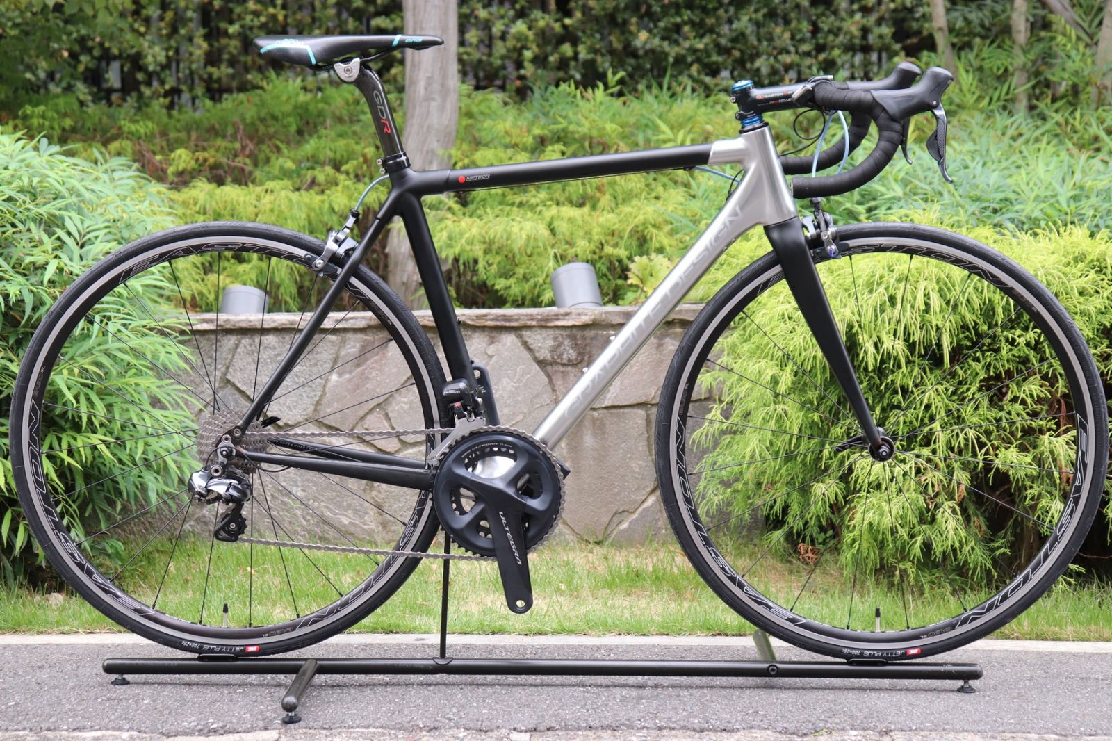 bianchi c-sport2 disc リアホイールジャンク 引き取り限定 引き取り