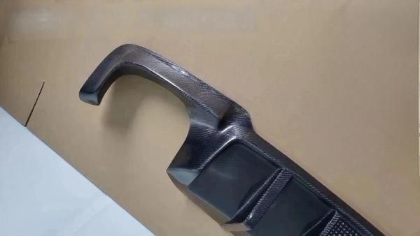 リアルカーボン LED