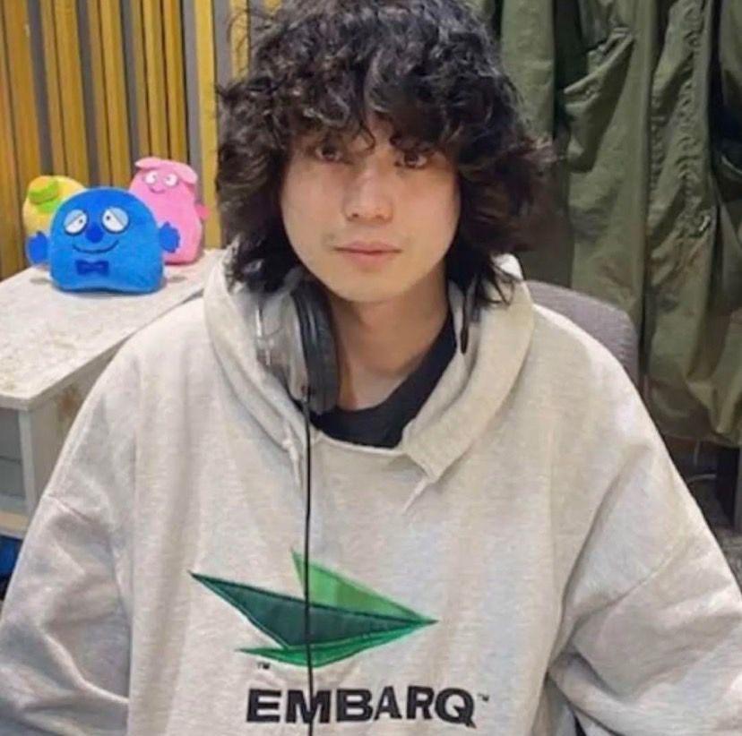 2XL! 希少 菅田将暉 着用 embarq フーディー パーカー グレー 2XL! 希少 菅田将暉 着用 embarq フーディー パーカー グレー