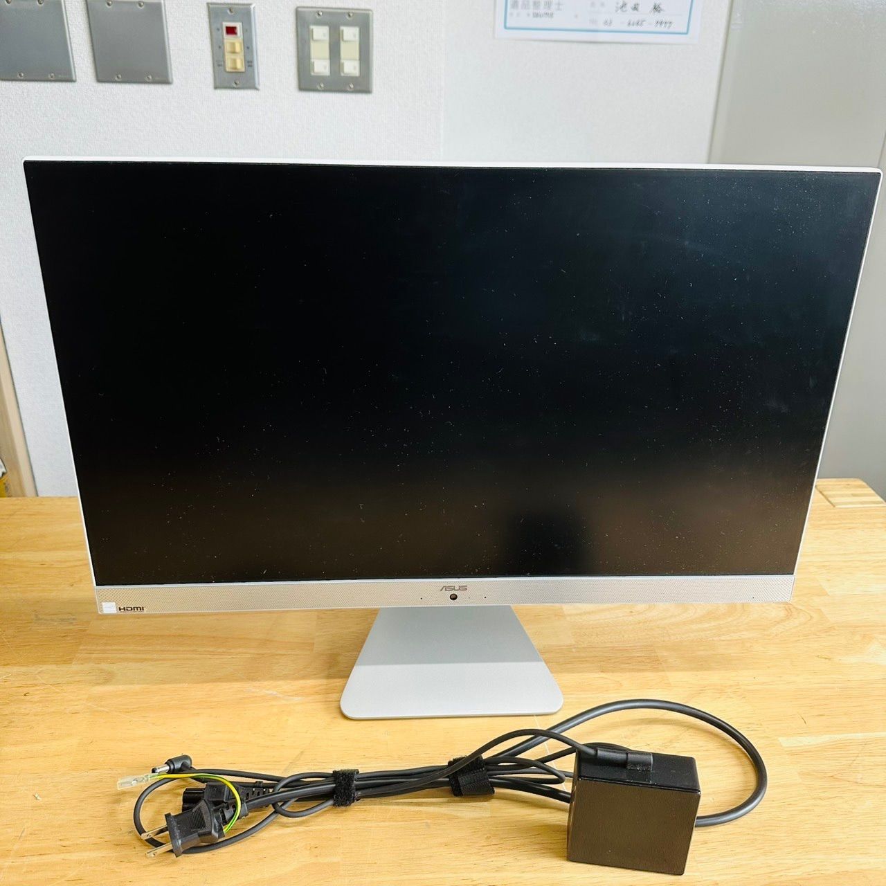 MediaTek MT7921 M3400WU Ryzen7 5700U 16GB HDD 1TB SSD 256GB WW5642