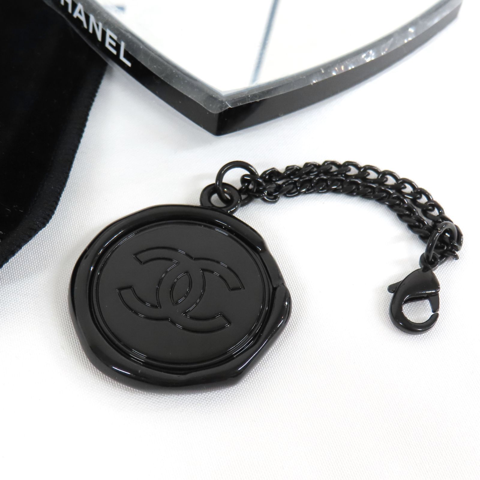 新品未使用】CHANEL シャネル両面ミラー（ケース入り