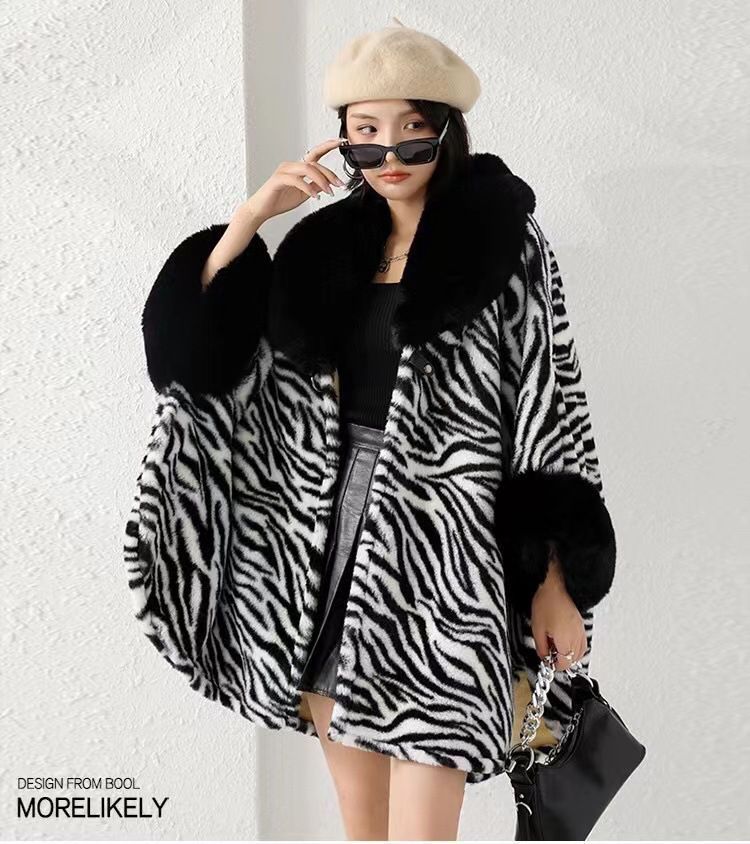 ゼブラ柄 ファーポンチョ ポンチョコート アニマル柄 ケープ レディース ふわふわ ボリューム フェイクファー 動物柄 着物 アウター パーティー 二次会 30代 40代 毛皮コート ポンチョ ケープ コート TZb4317