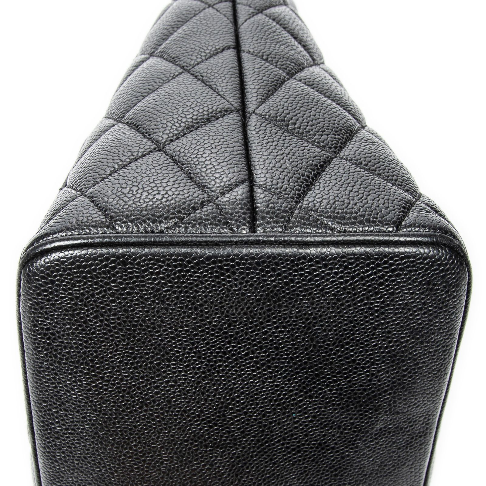 シャネルタイムレスメダリオントート黒マトラッセキャビアレザーA