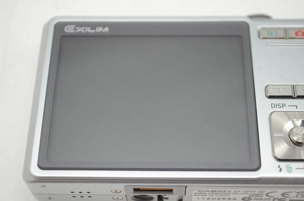 □ 美品 □ カシオ CASIO EXILIM EX-Z500 シルバー ≪SDカード付属