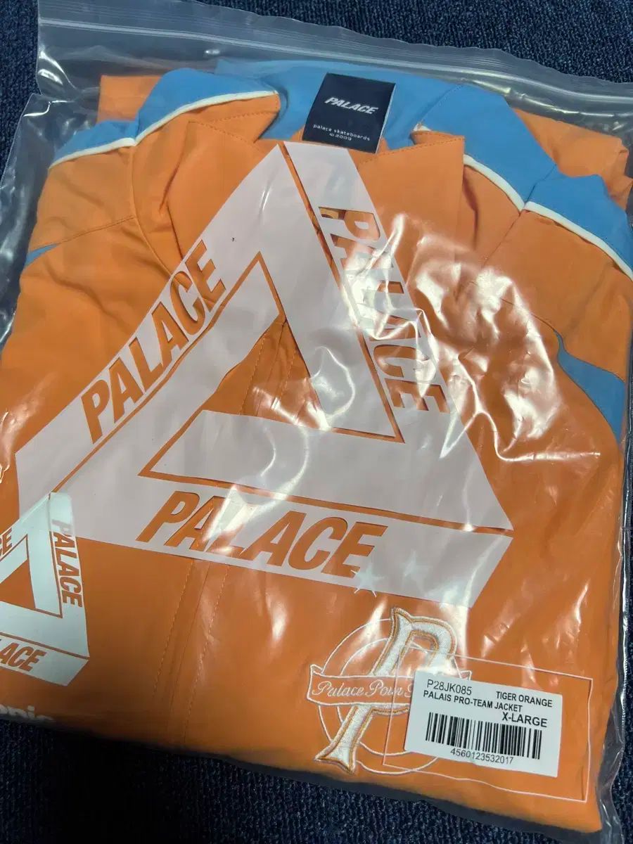 xl ） 25ss PALACE(パレス) パレイス チーム プロ ジャケット
