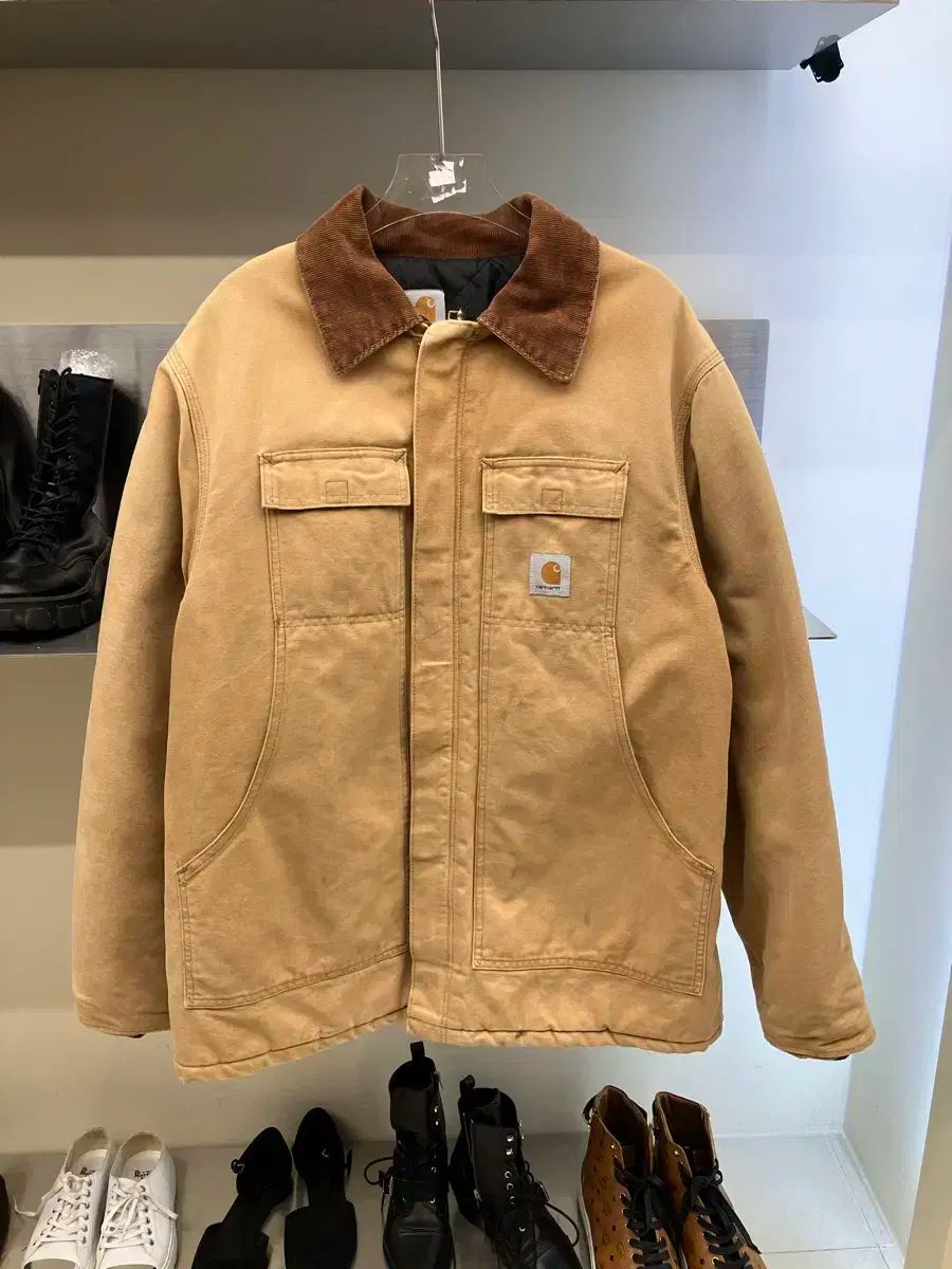 Carhartt ベージュ ジャケット Carhartt(カーハート) ベージュ ジャケット - メルカリ