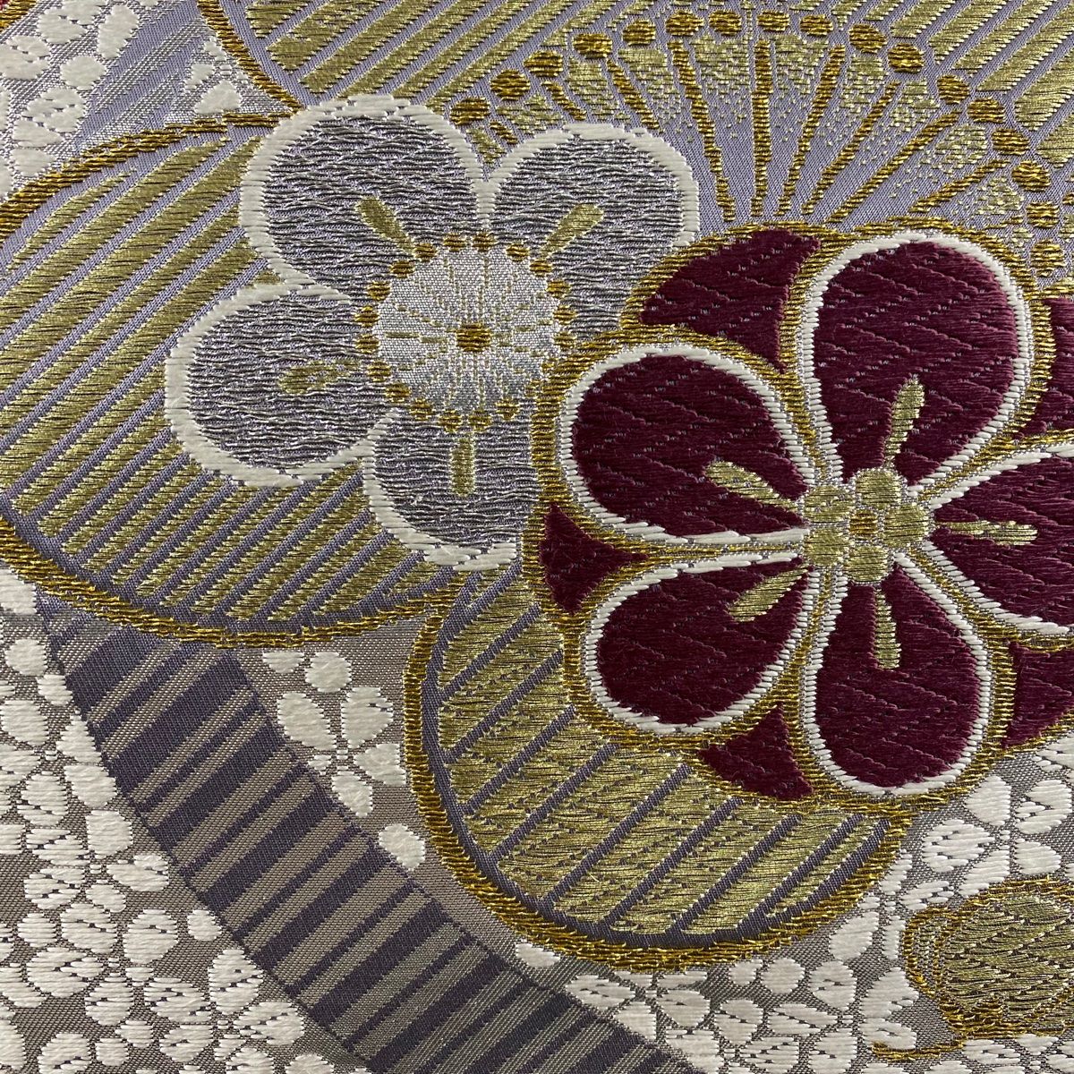 袋帯 秀品 梅 斜縞 金糸 箔 灰紫 六通 正絹