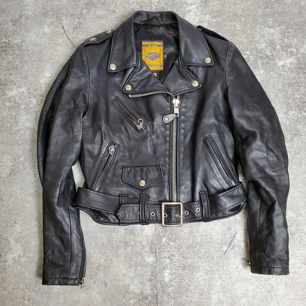 楽天市場】calee レザージャケットの通販 CALEEキャリー革ジャン L